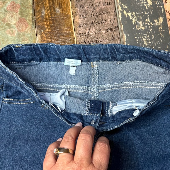 💥 BOGO 💥 Girls Boutique Denim | double frayed hem jeans 12-14 - Picture 3 of 5